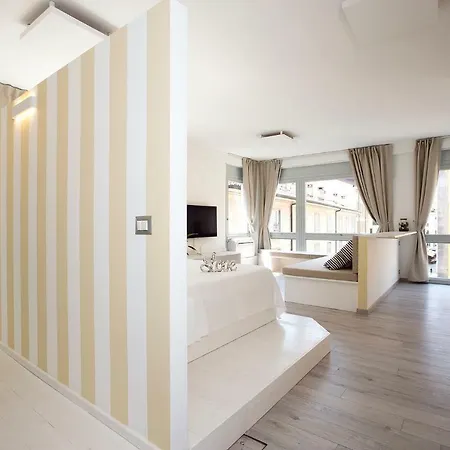 Aria Center Apartment