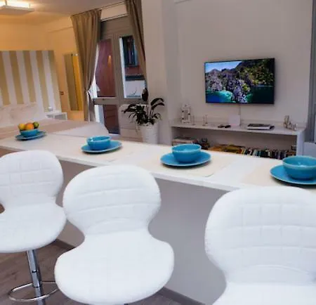 Aria Center Apartment *